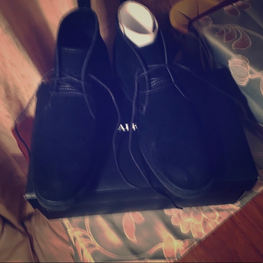 SIZE 9.5, ALFANI BLACK SUEDE BOOTS (BOX INCLUDED)